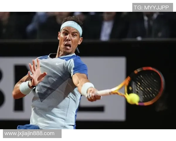 纳达尔与沙波瓦洛夫激战正酣谁将赢得这场网球巅峰对决 纳达尔与沙波瓦洛夫激战正酣谁将赢得这场网球巅峰对决